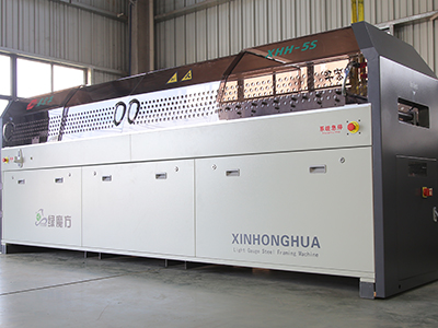 Cadreuse automatique pour l’acier léger XHH-5S-C89