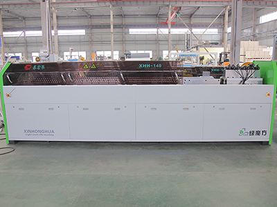 Cadreuse automatique pour l’acier léger XHH-C140